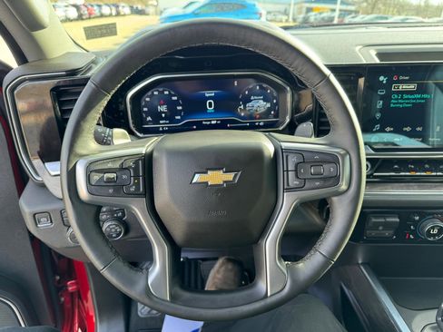 Certified 2023 Chevrolet Silverado 1500 LTZ w/ Z71 Off-Road Package image 15