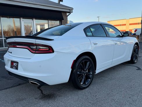Used 2023 Dodge Charger SXT w/ Blacktop Package image 5
