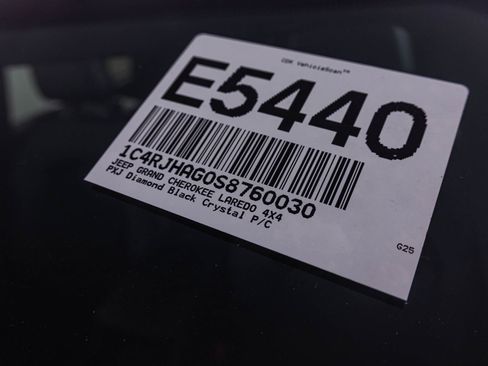 New 2025 Jeep Grand Cherokee Altitude image 40