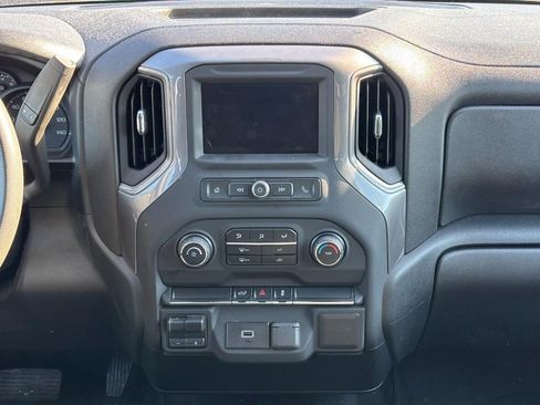 Used 2020 Chevrolet Silverado 1500 Custom w/ Custom Value Package image 20