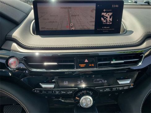 Used 2024 Acura MDX SH-AWD w/ Advance Package image 31