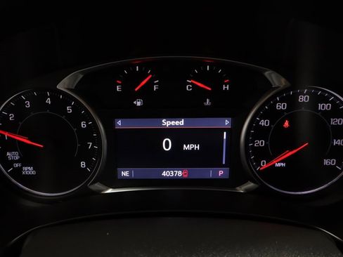 Used 2022 GMC Terrain SLT w/ LPO, Floor Liner Package image 27