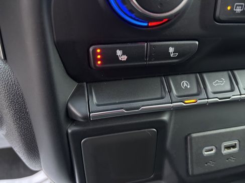 Used 2020 Chevrolet Silverado 1500 RST w/ All-Star Edition image 26