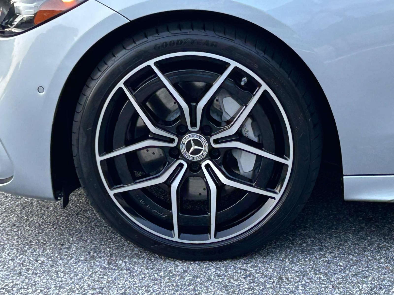Certified 2025 Mercedes-Benz C 300 4MATIC Sedan image 17