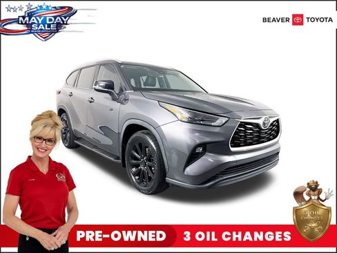 Used 2023 Toyota Highlander XLE FWD image 1