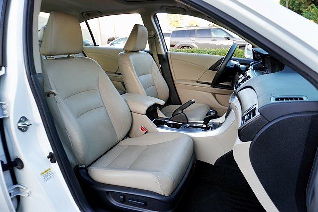 Used 2015 Honda Accord EX-L image 18