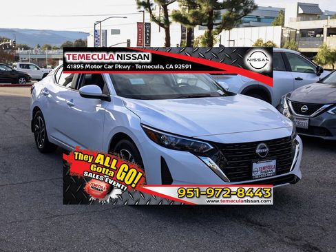 New 2025 Nissan Sentra SV image 1