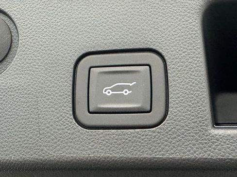 Used 2026 GMC Terrain Denali image 13