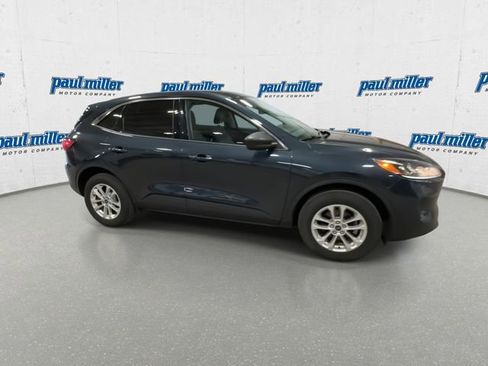 Used 2022 Ford Escape SE w/ Convenience Package image 13