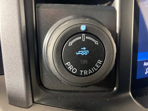 Used 2025 Ford F150 XLT w/ Equipment Group 302A MID image 24