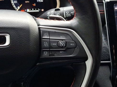 Used 2022 Jeep Grand Cherokee Trailhawk AWD/4WD image 27