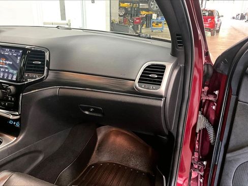 Used 2020 Jeep Grand Cherokee Limited w/ Luxury Group II AWD/4WD image 13