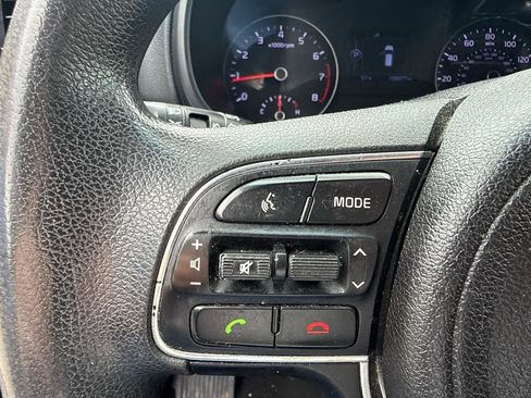 Used 2018 Kia Sportage LX AWD/4WD image 18