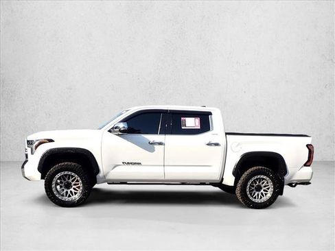 Used 2024 Toyota Tundra Limited AWD/4WD image 2