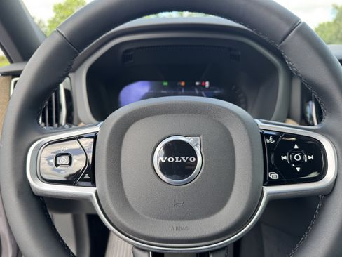 New 2026 Volvo XC60 B5 Core w/ Protection Package image 33
