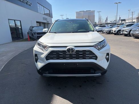 Used 2019 Toyota RAV4 Limited w/ Advanced Technology Package image 3