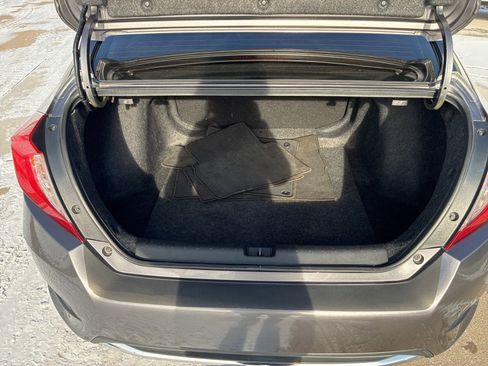 Used 2021 Honda Civic EX image 5