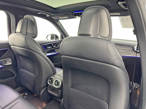 Used 2023 Mercedes-Benz GLC 300 w/ Exclusive Trim Package image 42