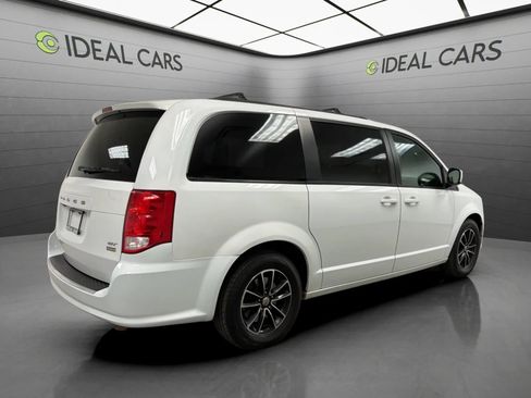 Used 2019 Dodge Grand Caravan GT FWD image 5