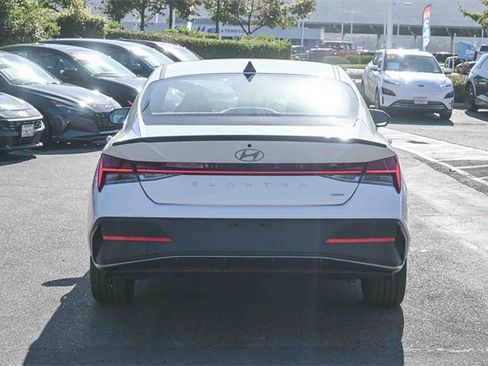 New 2026 Hyundai Elantra Sport image 6