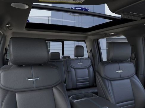 New 2026 Ford F250 Platinum w/ FX4 Off-Road Package image 22