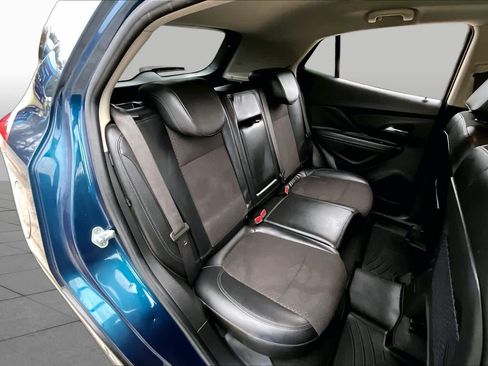 Used 2019 Buick Encore Preferred FWD image 19