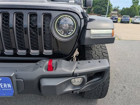 Used 2023 Jeep Gladiator Rubicon w/ LED Lighting Group AWD/4WD image 11
