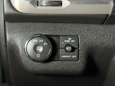 Used 2015 GMC Acadia Denali FWD image 35