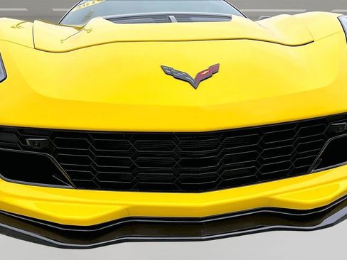 Used 2019 Chevrolet Corvette Z06 RWD image 32