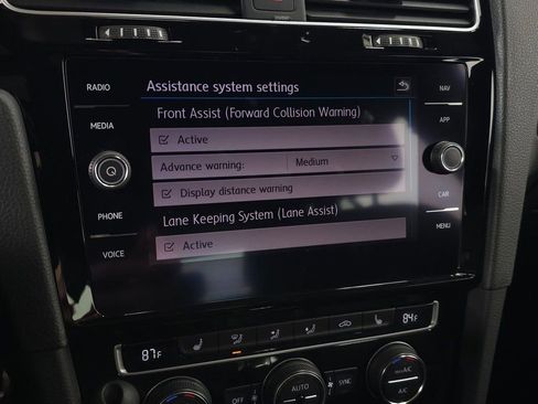 Used 2019 Volkswagen Golf R 4-Door image 23