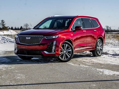 Used 2024 Cadillac XT6 Premium Luxury w/ Platinum Package image 45