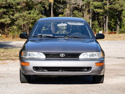 Used 1995 Toyota Corolla DX image 2