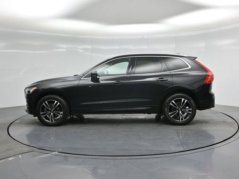 Used 2021 Volvo XC60 T5 Momentum w/ Premium Package image 30