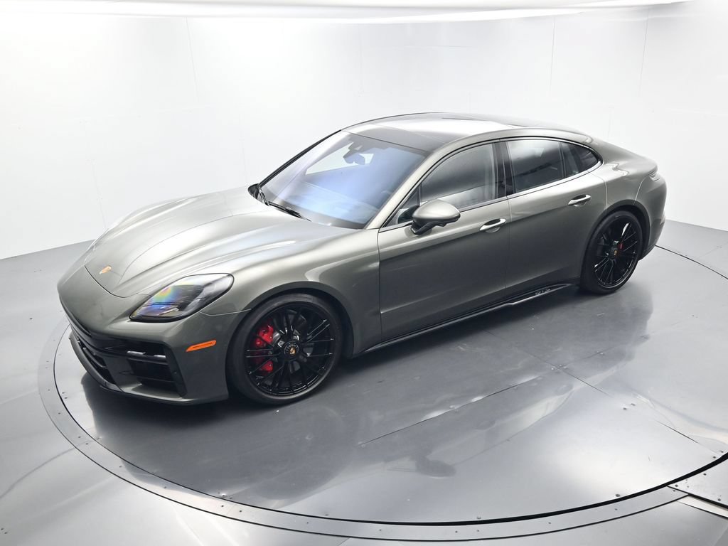 Certified 2026 Porsche Panamera GTS AWD/4WD image 36