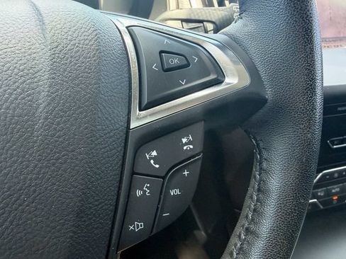 Used 2020 Ford Edge SEL w/ Convenience Package FWD image 28