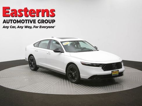 Used 2025 Honda Accord SE image 49