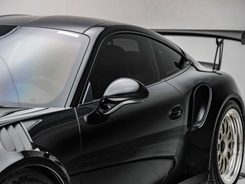 Used 2016 Porsche 911 GT3 RS RWD image 32