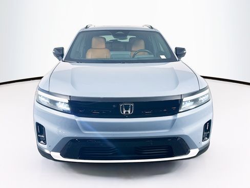 Used 2024 Honda Prologue Elite image 2