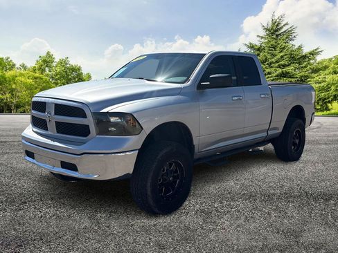 Used 2013 RAM 1500 Classic SLT RWD image 3