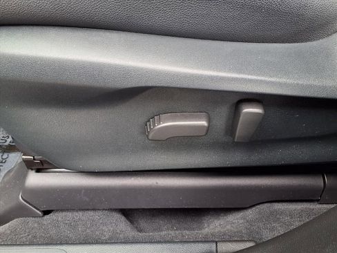 Used 2025 Subaru Ascent Onyx Edition image 17