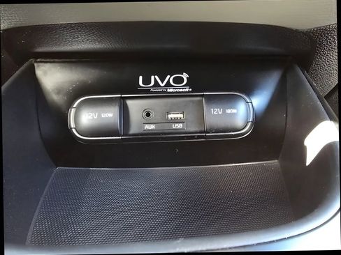 Used 2015 Kia Soul image 27