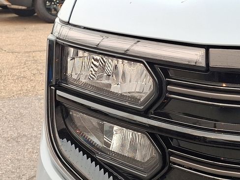 Used 2025 Ford Expedition Platinum w/ Stealth Appearance Package AWD/4WD image 9