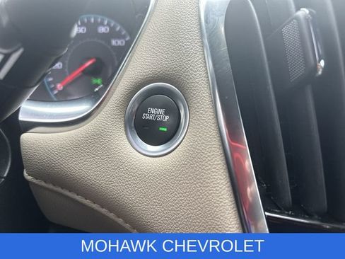 Used 2023 Chevrolet Traverse LS w/ Safety Package AWD/4WD image 17