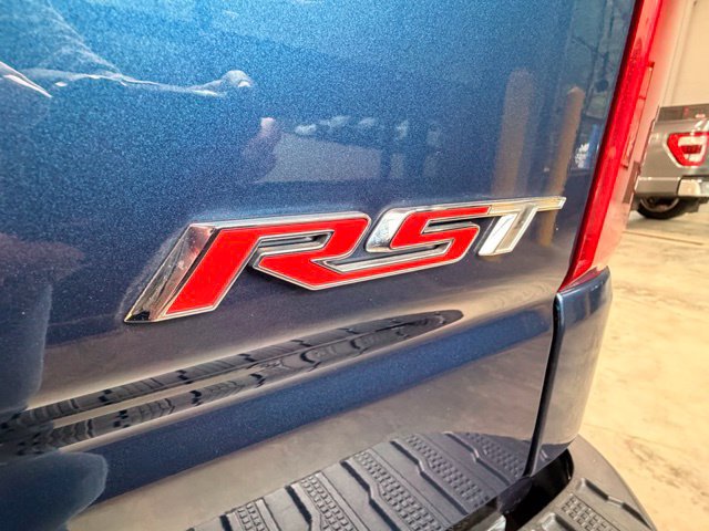 Used 2022 Chevrolet Silverado 1500 RST AWD/4WD image 12