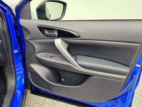 Used 2023 Mitsubishi Eclipse Cross SE image 27