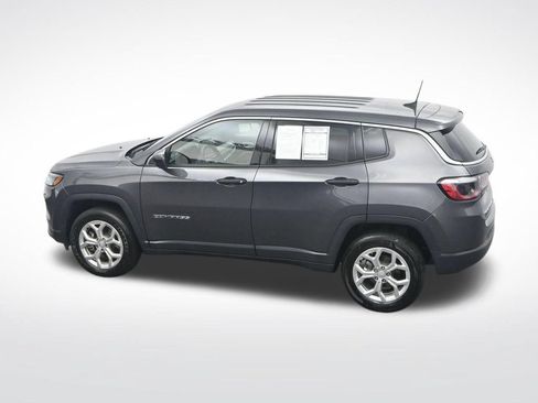 Used 2024 Jeep Compass Sport AWD/4WD image 43