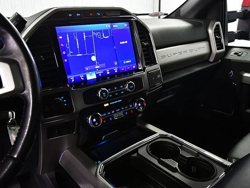Used 2022 Ford F350 Lariat w/ Lariat Value Package image 23
