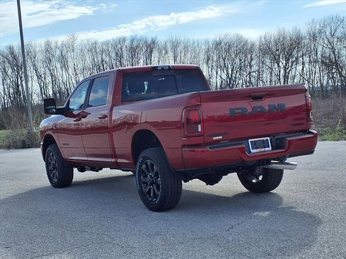 New 2026 RAM 2500 Laramie w/ Night Edition AWD/4WD image 6