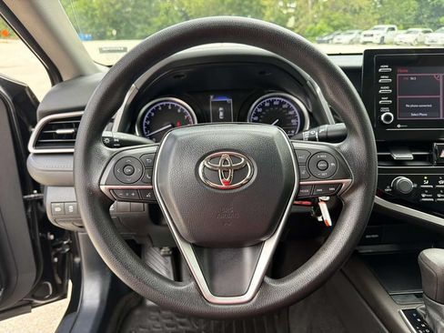 Used 2021 Toyota Camry LE FWD image 30