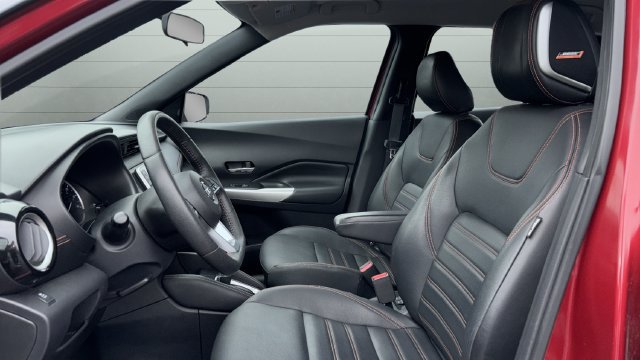 Used 2018 Nissan Kicks SR w/ Premium Package FWD image 19
